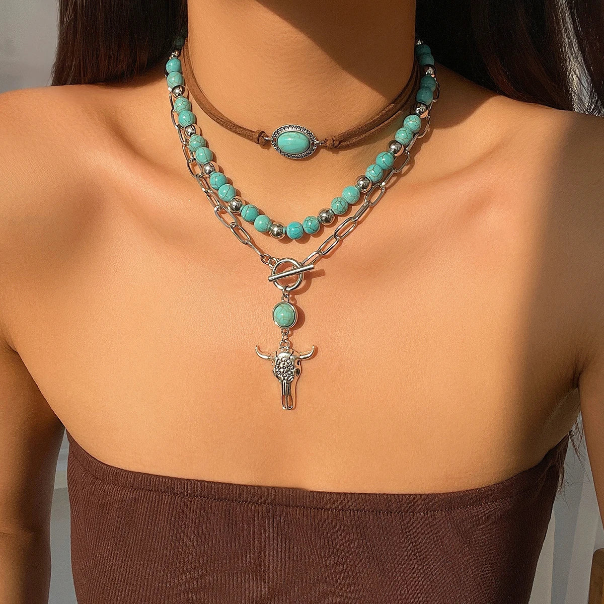 3pcs Set Vintage Ethnic Style Bull Head Pendant Necklace for Women Exquisite Green Stone Beads Clavicle Chain Jewelry