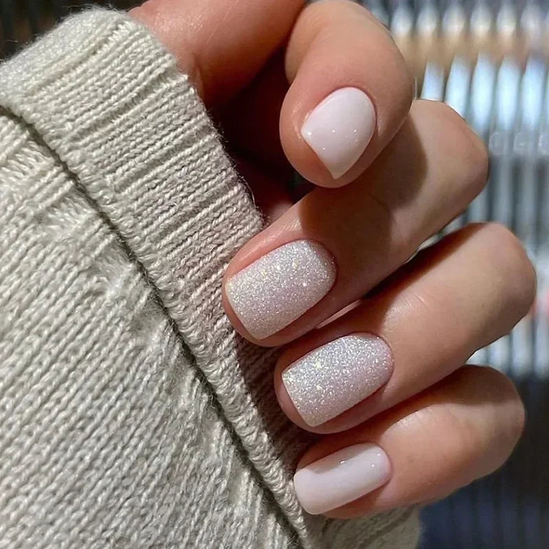 Glossy Press on Nails Set Short Oval Shiny Gradient French Nail Art Design Reusable Full Cover Fake Nails with Glue for Girls