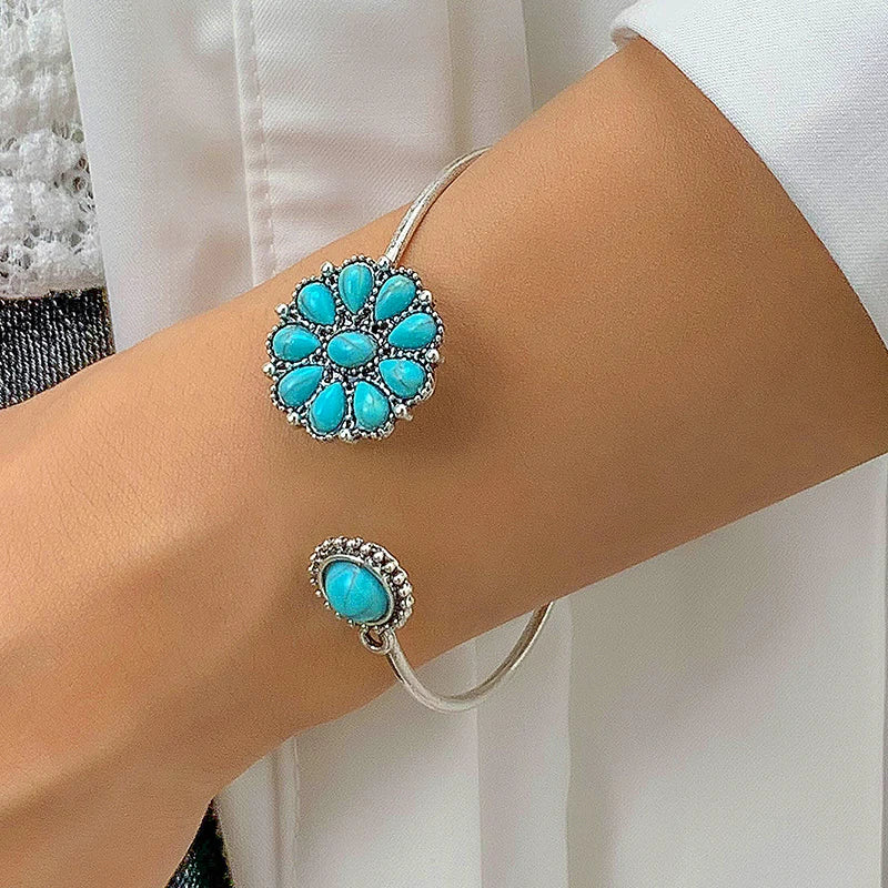 Vintage Green Stone Bracelets for Women Luxury Crystal Stone Flowers Opening Bangle Adjustable Jewelry Accessories