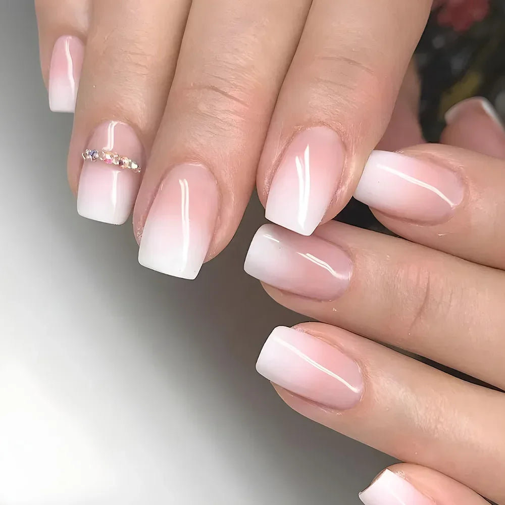 Glossy Press on Nails Set Short Oval Shiny Gradient French Nail Art Design Reusable Full Cover Fake Nails with Glue for Girls