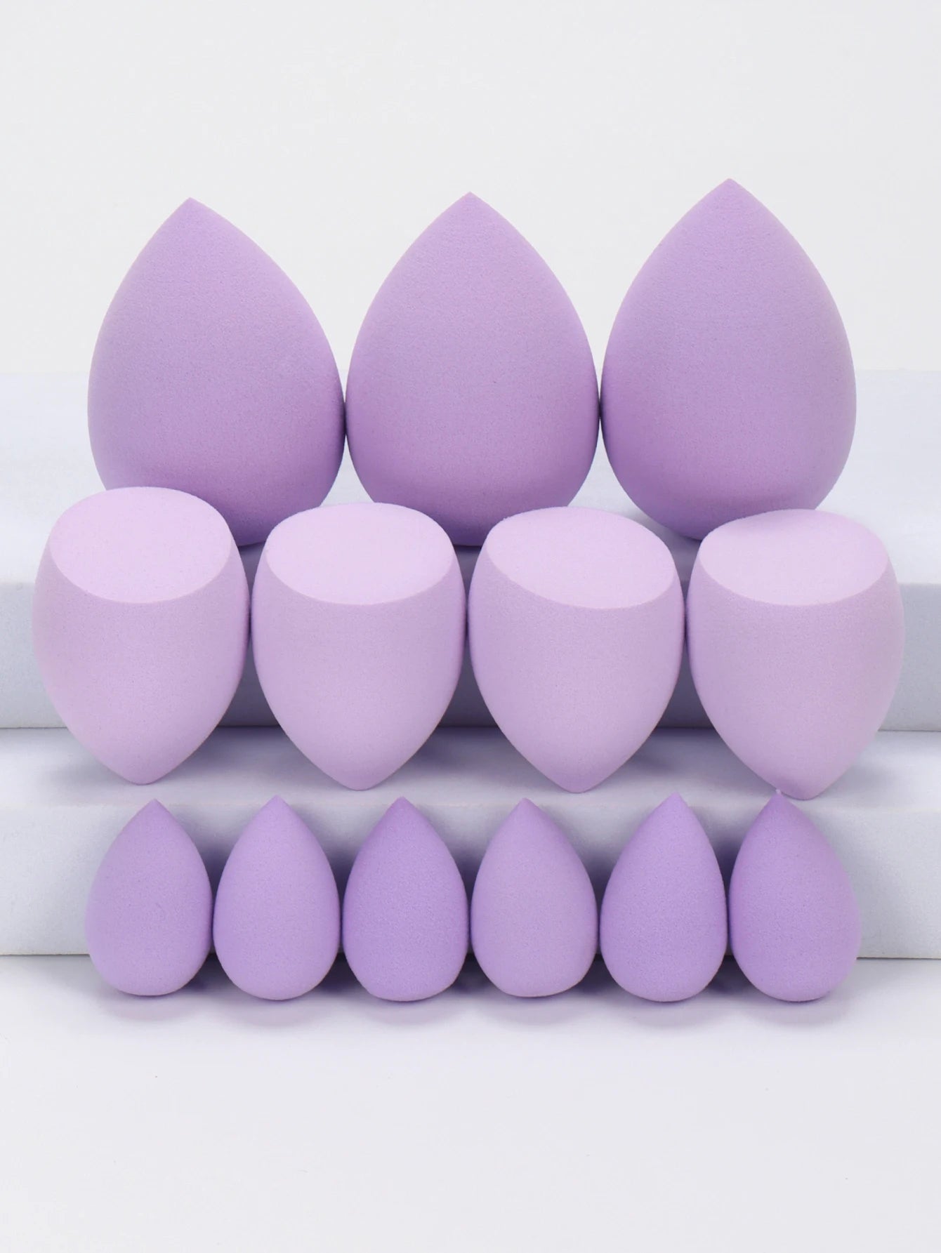 13 Large, Medium and Small Makeup Sponges, Which Become Larger When Exposed to Water, Do Not Contain Latex, Suitable for All Ski