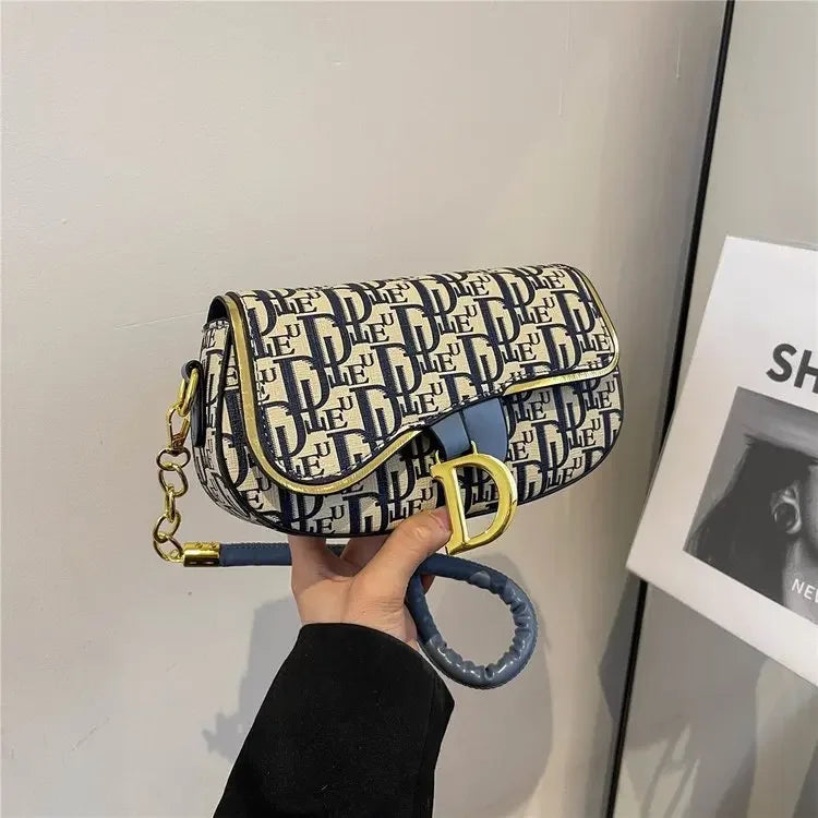 Contrast Saddle Crossbody Bag – Women's Chain Shoulder Handbag