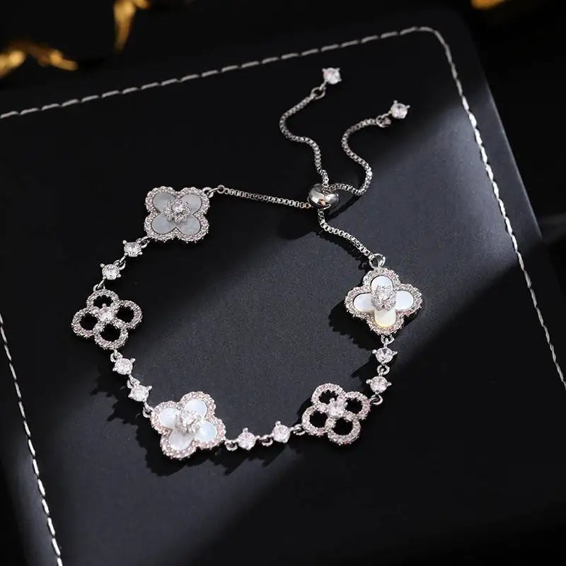 Fashion New Shell Stone Crystal Pink Flower Bracelet for Women Personalized Stainless Steel Cuff Bracelet Jewelry Accessories