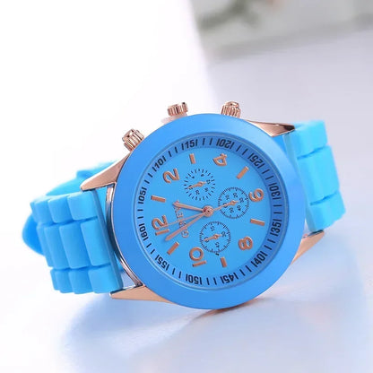 Women Watches New Fashion Luxury Brand Women's Watch Silicone Strap Quartz Wrist Watch For Female