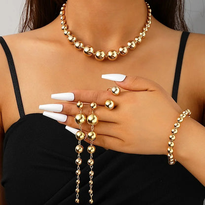 Exaggerated Gold Color Big Elliptical Pendant Necklace for Women Metal Chunky Chain OT Buckle Necklace