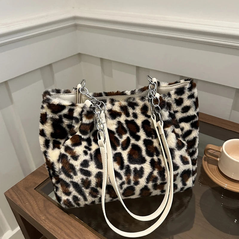 Leopard Print Fur Bags Women Fashion Portable Faux Fur Handbags Winter Soft Warm Bag Girls Fluffy Large Capacity Tote Purse