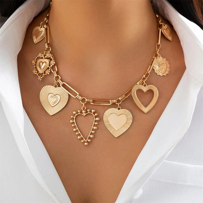 Punk Big Heart Pendant Necklace for Women Fashion Goth Metal Choker Necklace Charm Party Jewelry On The Neck Gifts